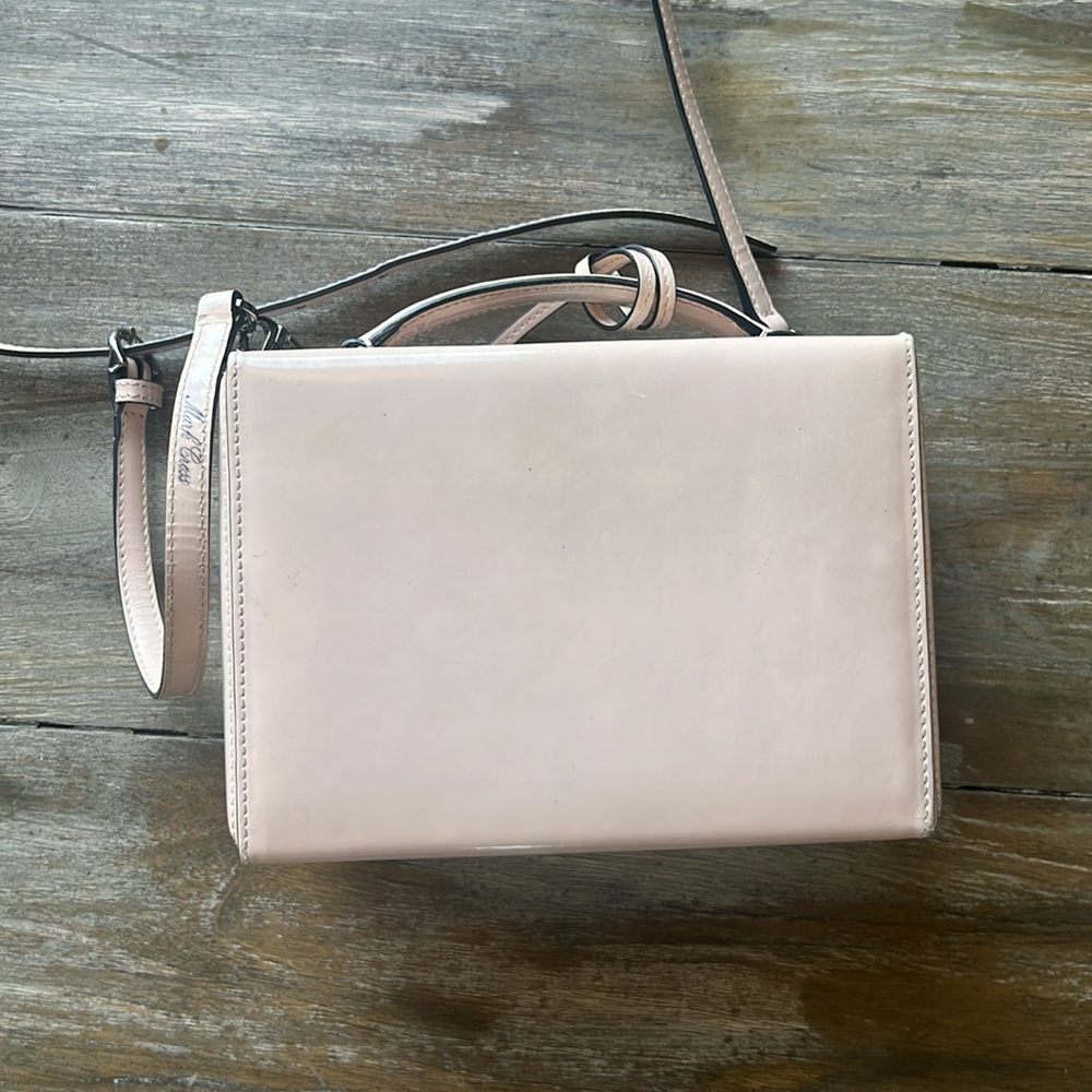 Light pink purse